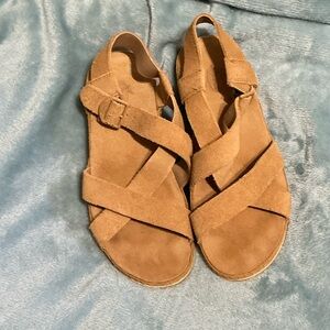 Chaco Women's Tan Suede Sandals size 7